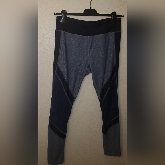 Vogo Athletica Sheer/Mesh Panel Leggings in Navy & Heather Blue - Picture 6 of 8